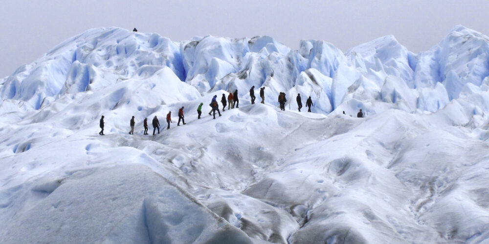 Trekking sobre el glaciar Perito Moreno